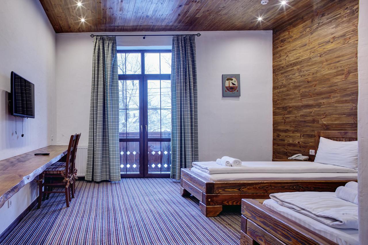 Shpatser Hotel Briukhovychi Esterno foto