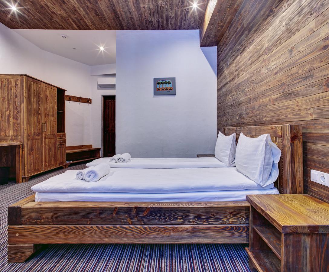 Shpatser Hotel Briukhovychi Esterno foto